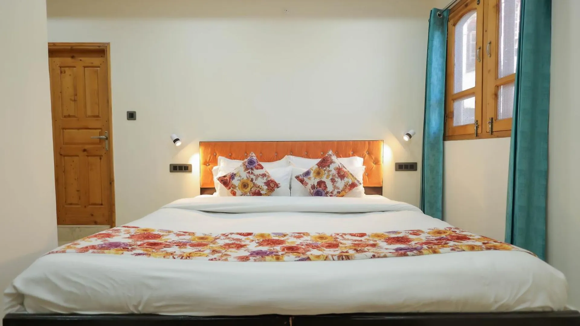 Mystic Hills Retreat Hotel Shimla 0*,